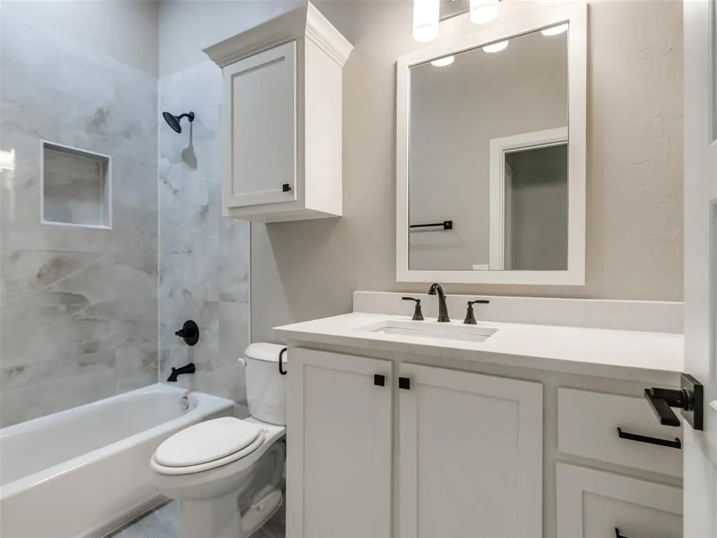 Photo 30 — 3724 SW SW 27th Place, Oklahoma City, OK 73108
