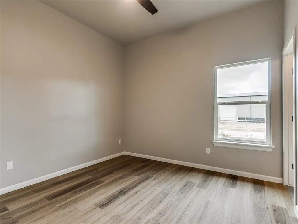 Photo 33 — 3724 SW SW 27th Place, Oklahoma City, OK 73108