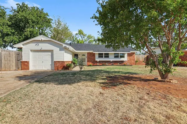 Photo 2 — 5945 NW 62nd Street, Oklahoma City, OK 73122