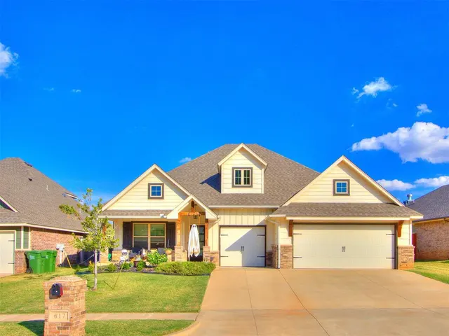 Photo 2 — 617 Side Track Road, Yukon, OK 73099