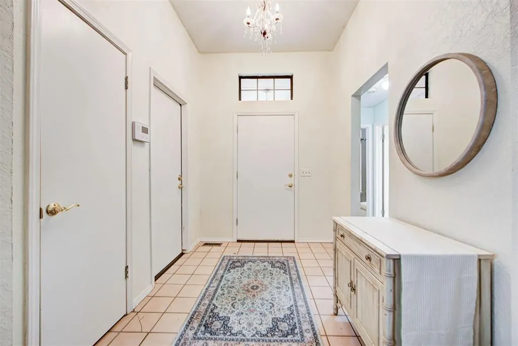 Photo 5 — 12405 Covey Creek Drive, Oklahoma City, OK 73142