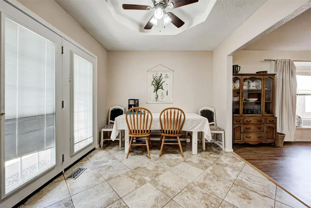 Photo 15 — 12405 Covey Creek Drive, Oklahoma City, OK 73142