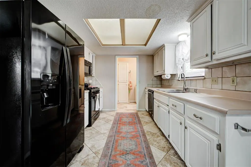 Photo 18 — 12405 Covey Creek Drive, Oklahoma City, OK 73142