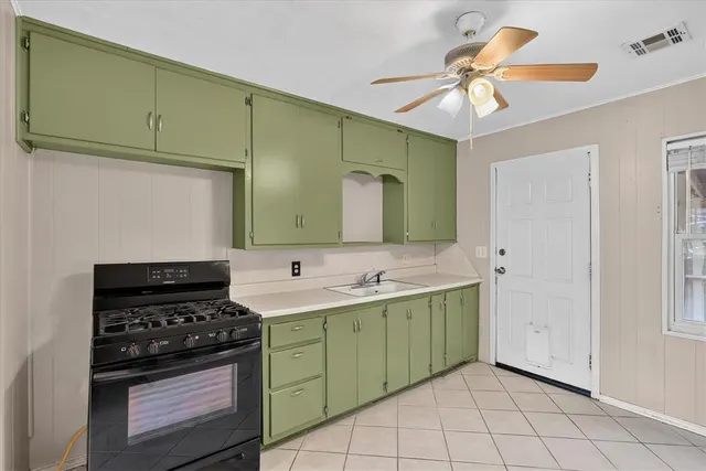 Photo 5 — 3613 S Dumas Avenue, Oklahoma City, OK 73119