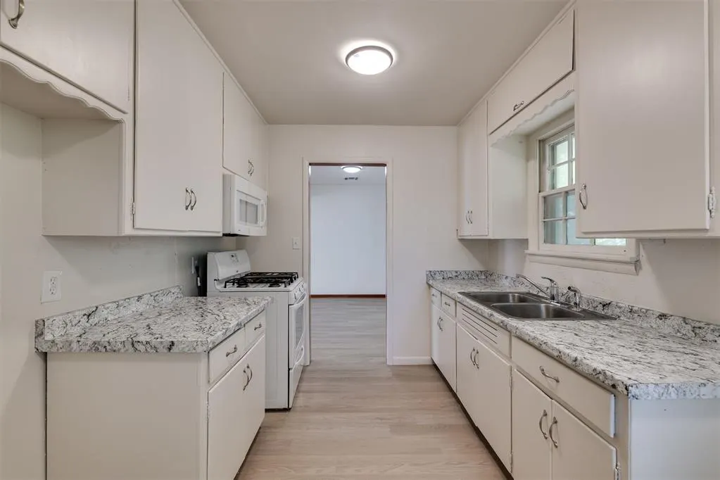 Photo 10 — 1501 SW 66th Street, Oklahoma City, OK 73159