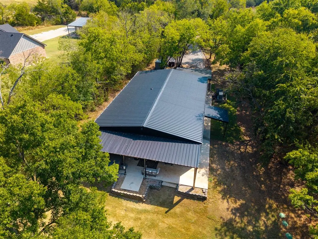 Photo 4 — 36606 Garretts Lake Road, Shawnee, OK 74804