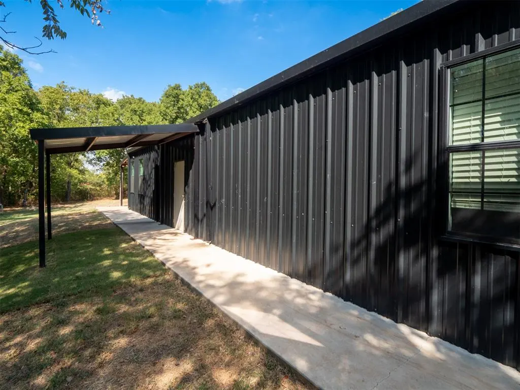Photo 10 — 36606 Garretts Lake Road, Shawnee, OK 74804