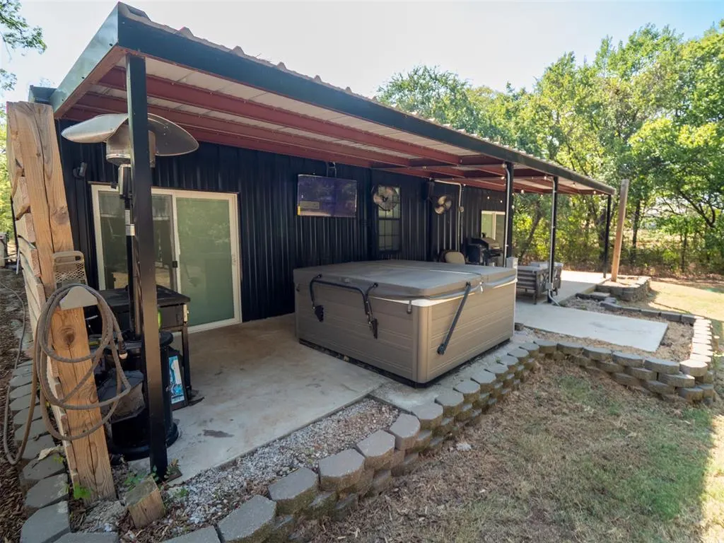 Photo 15 — 36606 Garretts Lake Road, Shawnee, OK 74804