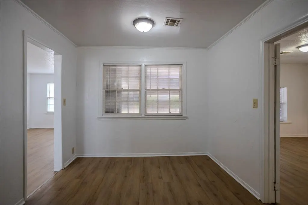 Photo 6 — 1113 Nowahy Avenue, Clinton, OK 73601