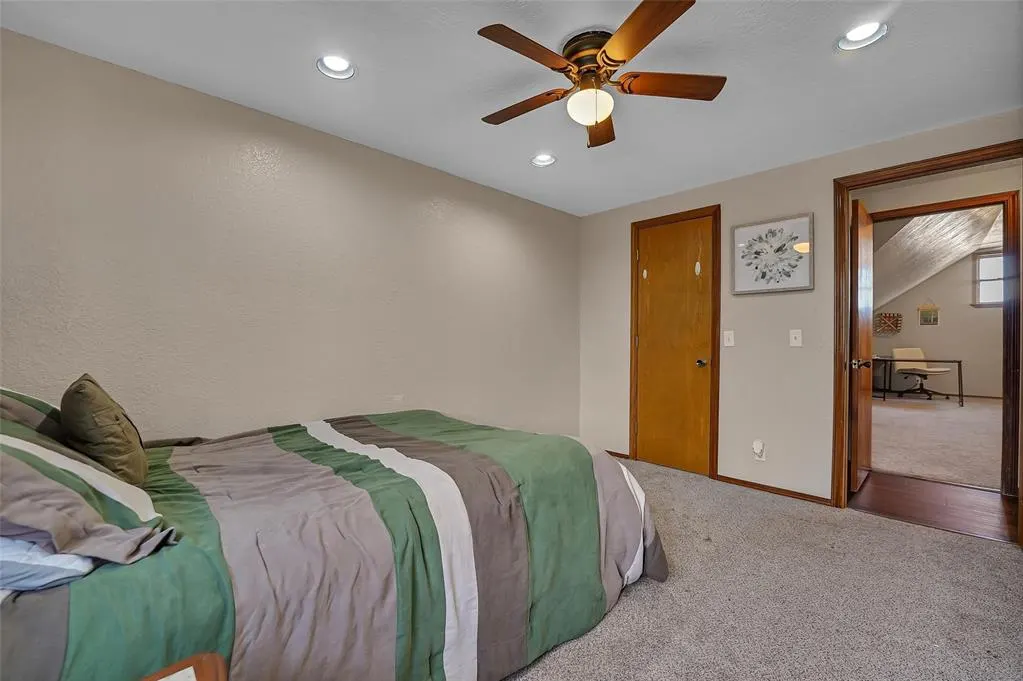 Photo 21 — 320 Elkview Drive, Elk City, OK 73644