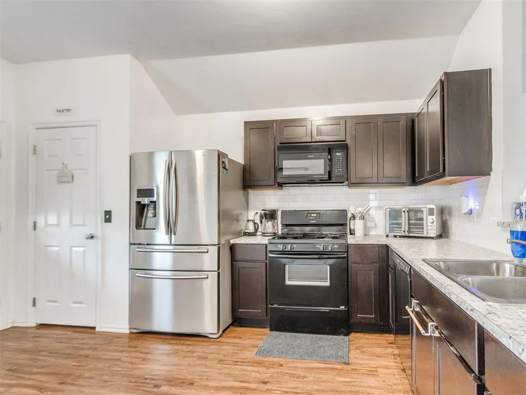 Photo 13 — 1413 Gypsum Place, Noble, OK 73068