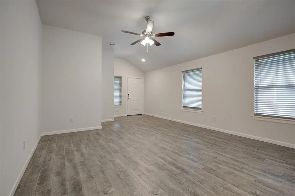 Photo 8 — 3008 NW 196th Place, Edmond, OK 73012