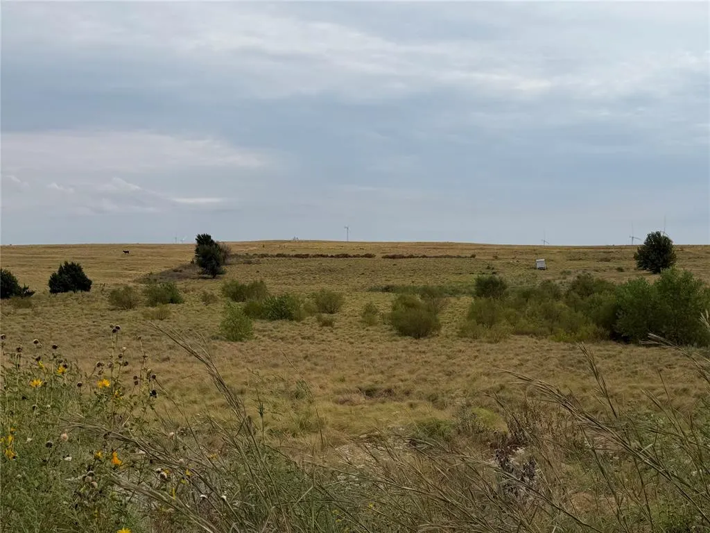 Photo 5 — 39111 Us Highway 281, Apache, OK 73006