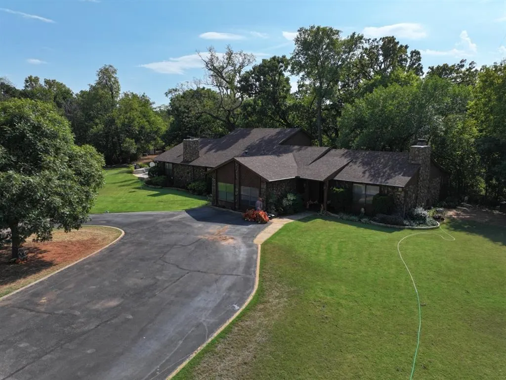 Front exterior — 1414 E Wilshire Boulevard, Oklahoma City, OK 73111