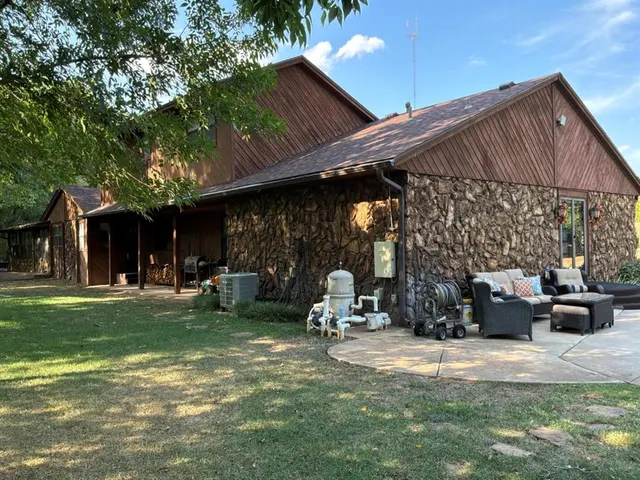 Photo 2 — 1414 E Wilshire Boulevard, Oklahoma City, OK 73111