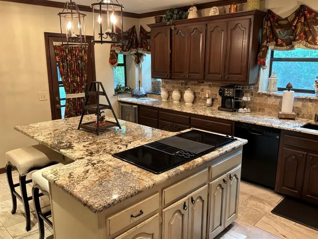 Photo 10 — 1414 E Wilshire Boulevard, Oklahoma City, OK 73111