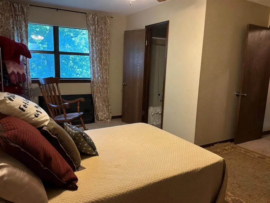Photo 18 — 1414 E Wilshire Boulevard, Oklahoma City, OK 73111