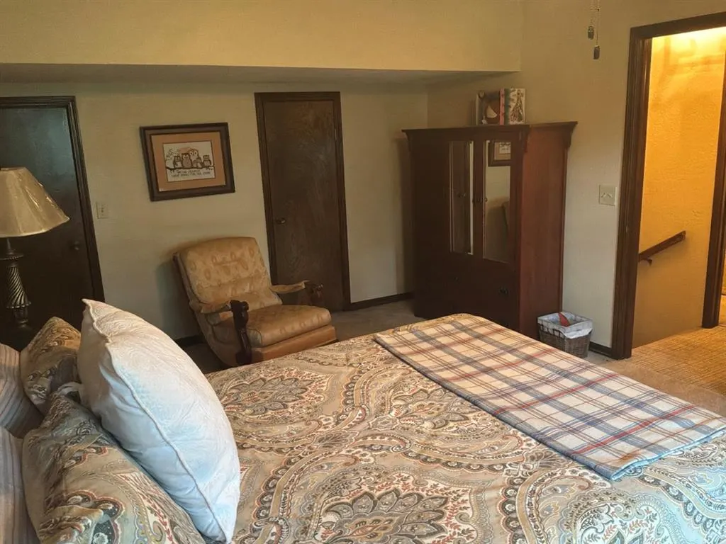 Photo 21 — 1414 E Wilshire Boulevard, Oklahoma City, OK 73111