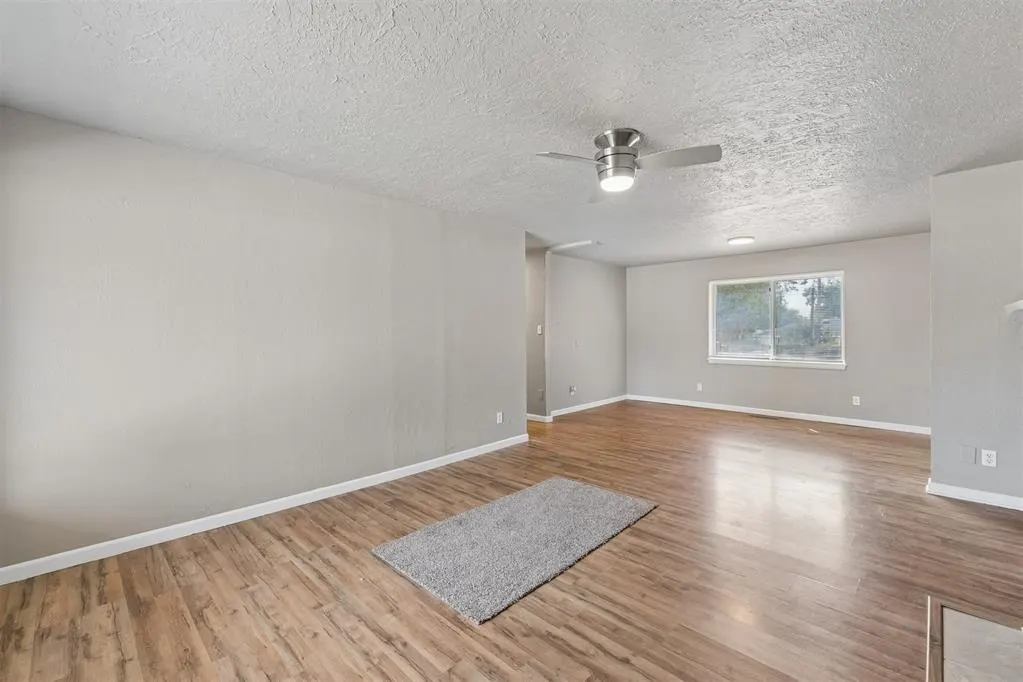 Photo 9 — 120 E Morningside Drive, Midwest City, OK 73110