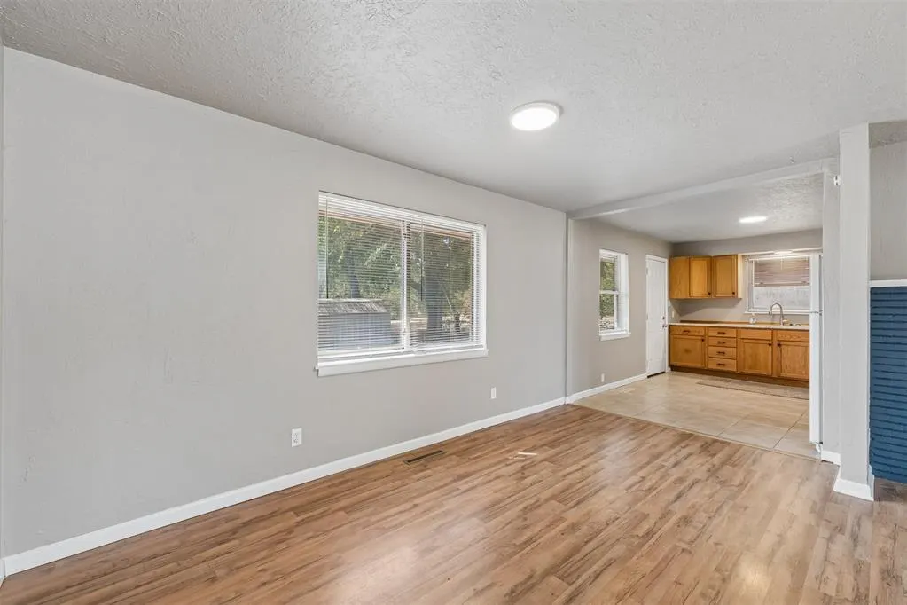 Photo 11 — 120 E Morningside Drive, Midwest City, OK 73110