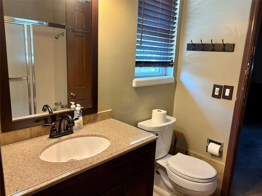 Photo 15 — 133 S Brentwood Drive, Oklahoma City, OK 73139