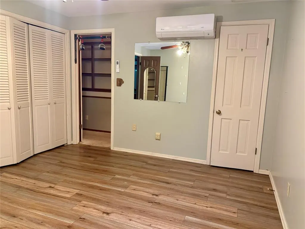 Photo 16 — 133 S Brentwood Drive, Oklahoma City, OK 73139