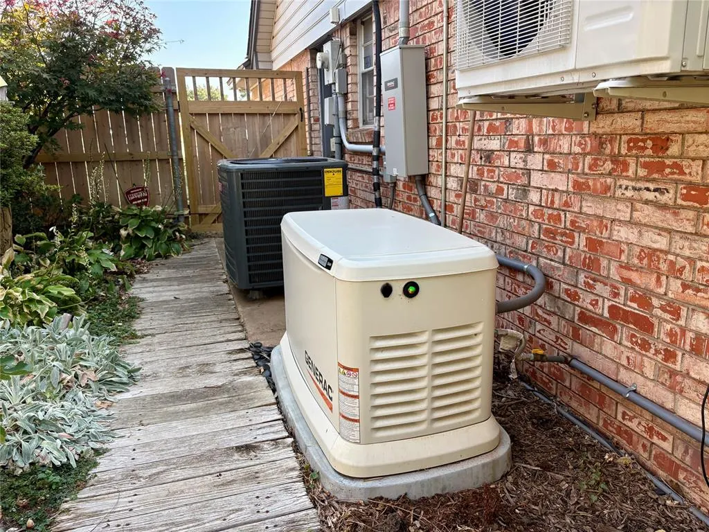 Photo 30 — 133 S Brentwood Drive, Oklahoma City, OK 73139