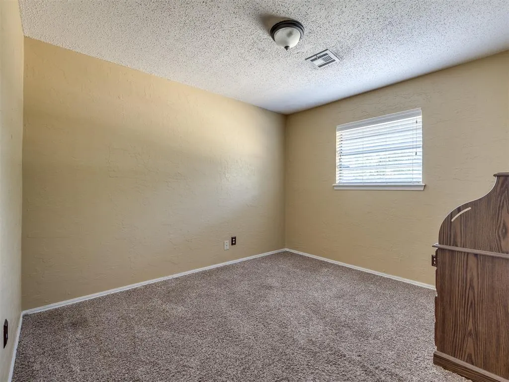 Photo 34 — 3323 Cox Circle, Choctaw, OK 73020