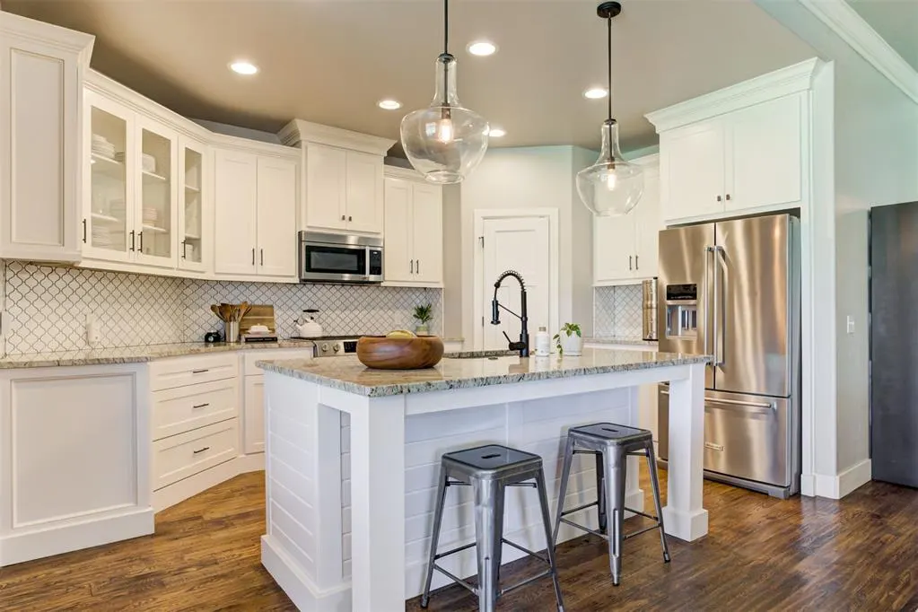 Photo 12 — 533 Newport Bridge Drive, Edmond, OK 73034