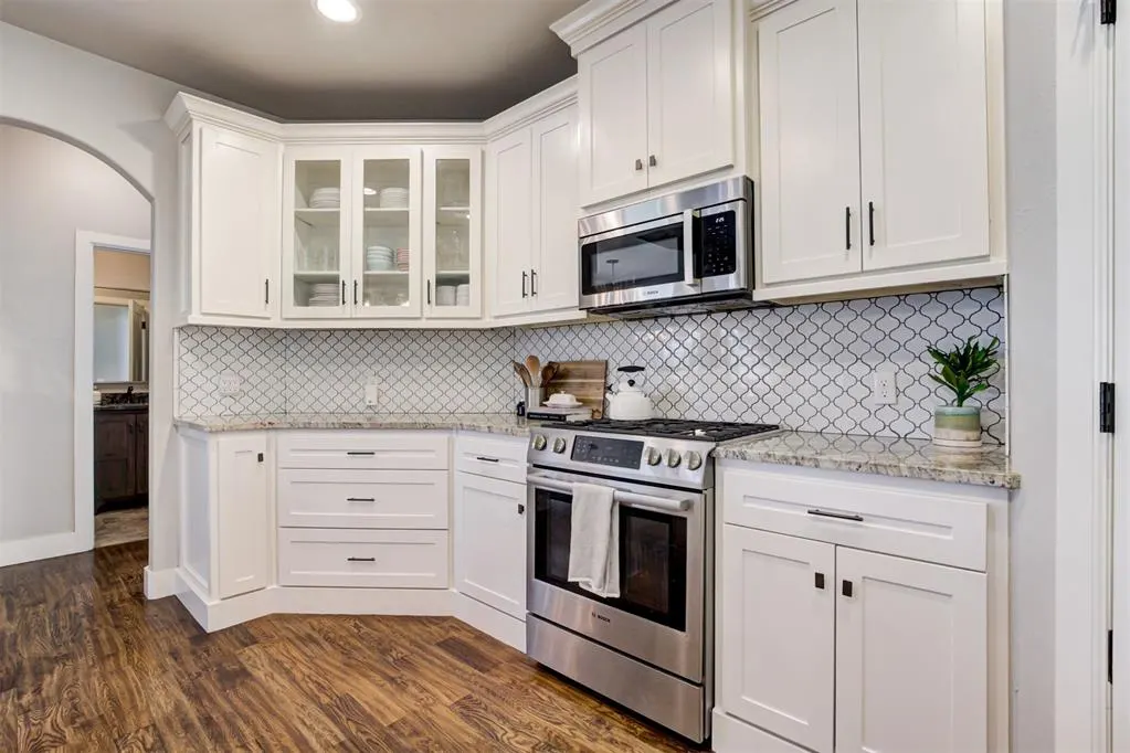 Photo 14 — 533 Newport Bridge Drive, Edmond, OK 73034