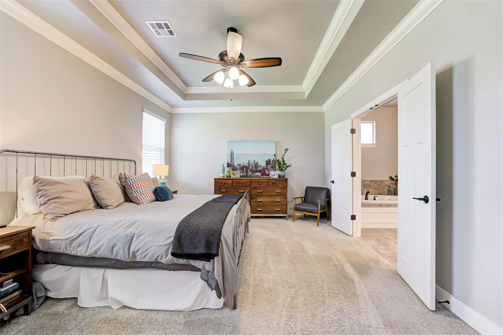 Photo 18 — 533 Newport Bridge Drive, Edmond, OK 73034