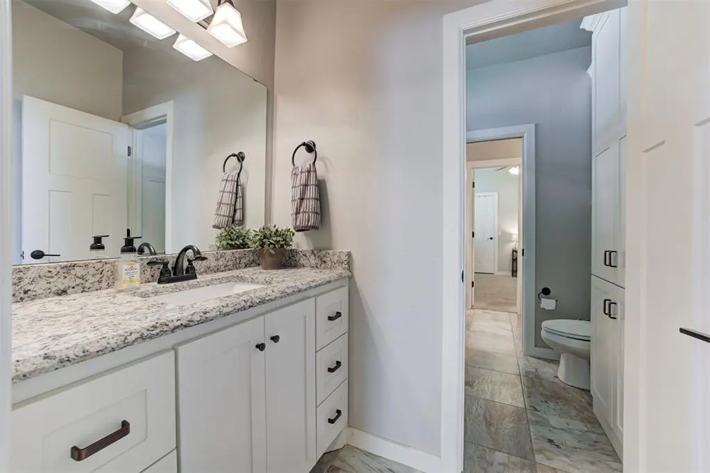 Photo 29 — 533 Newport Bridge Drive, Edmond, OK 73034