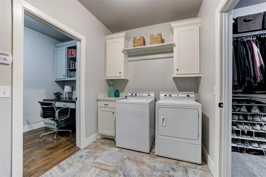 Photo 36 — 533 Newport Bridge Drive, Edmond, OK 73034