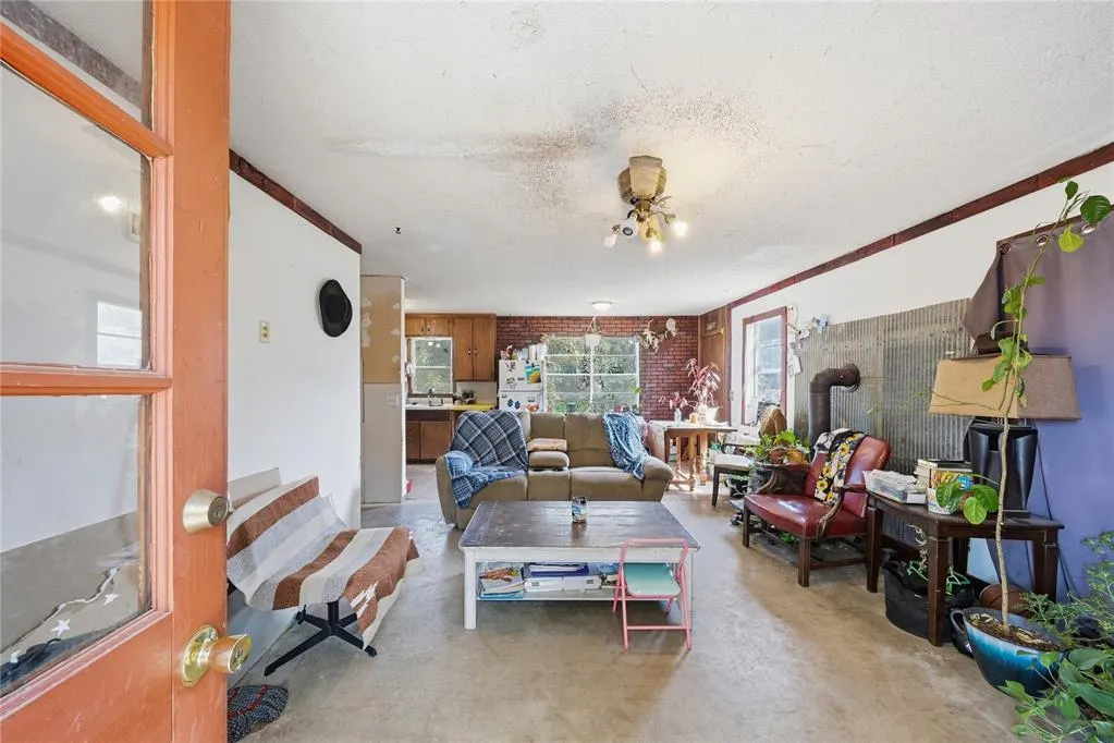 Photo 14 — 1008 E Elm Street, Stroud, OK 74079