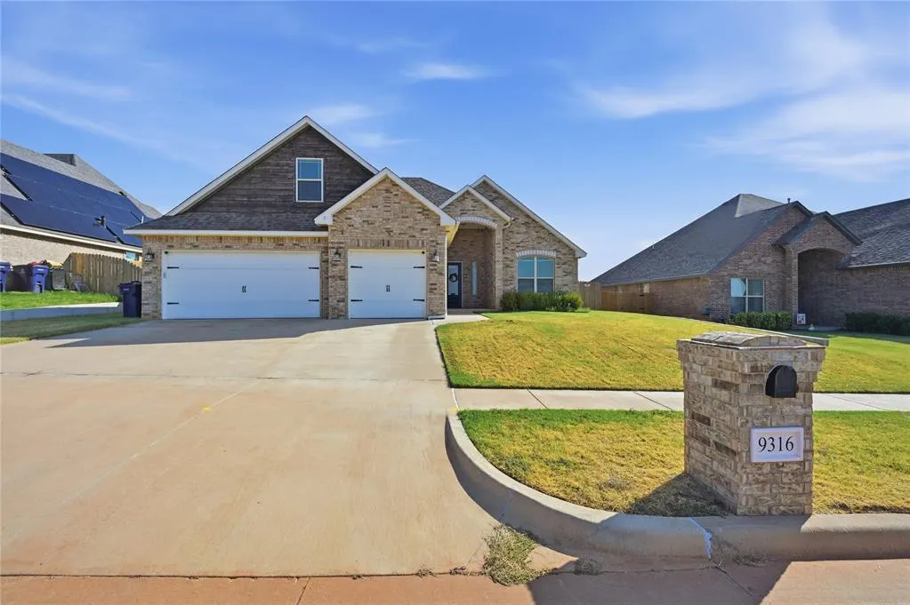 Front exterior — 9316 SW 40th Street, Oklahoma City, OK 73179