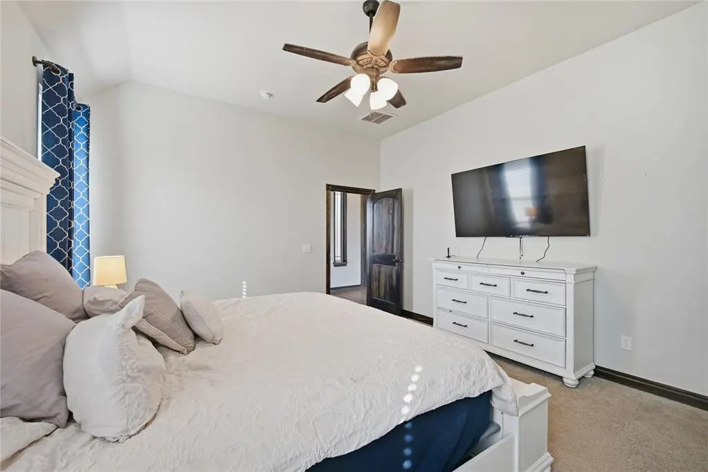 Photo 8 — 9316 SW 40th Street, Oklahoma City, OK 73179
