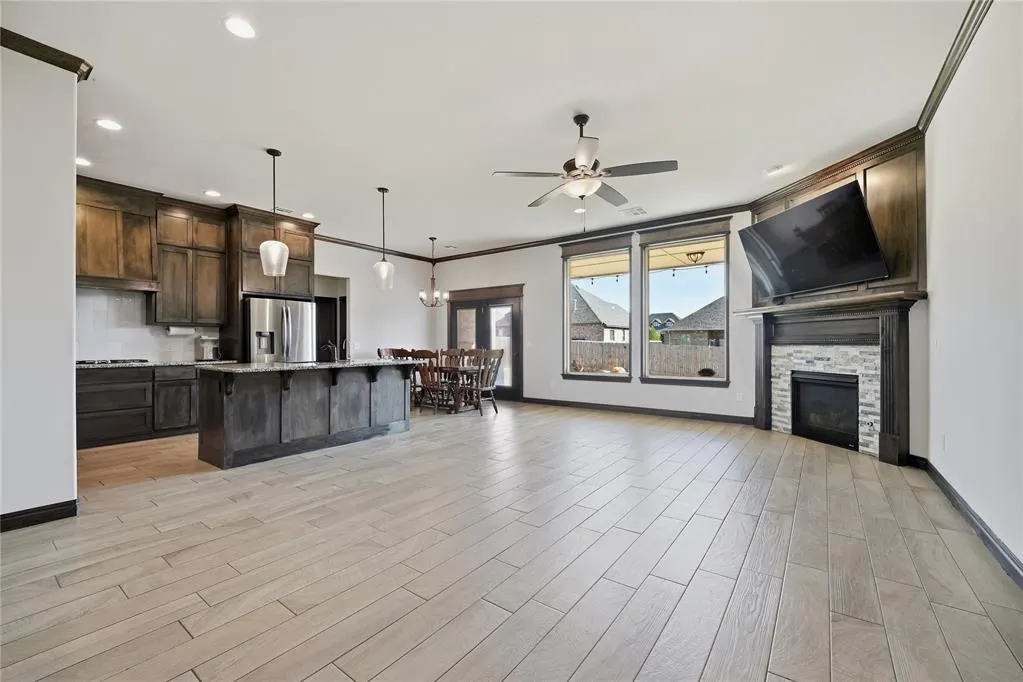 Photo 12 — 9316 SW 40th Street, Oklahoma City, OK 73179
