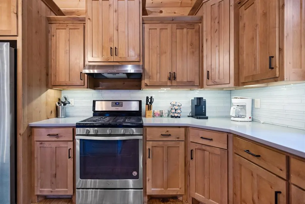 Photo 9 — 250 Almond Lane, Broken Bow, OK 74728
