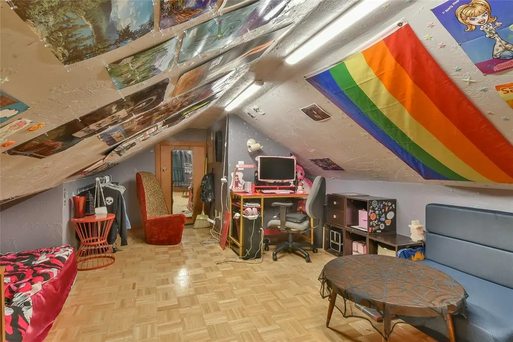 Photo 8 — 1001 N Tabor Avenue, Oklahoma City, OK 73107