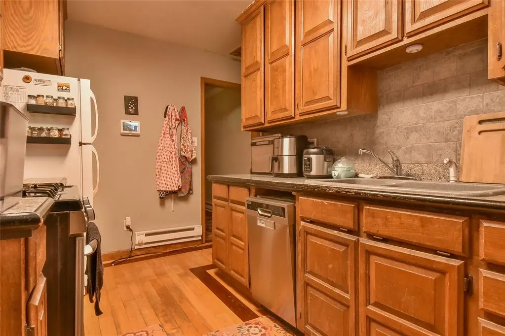 Photo 11 — 1001 N Tabor Avenue, Oklahoma City, OK 73107