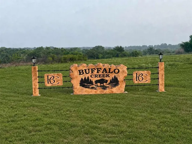 Photo 2 — 10933 Buffalo Creek Road, Blanchard, OK 73010