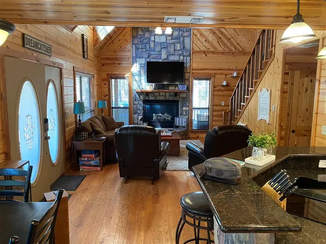 Photo 7 — 78 Hemlock Grove Road, Broken Bow, OK 74728