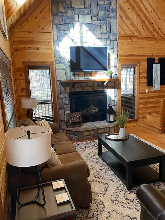 Photo 8 — 78 Hemlock Grove Road, Broken Bow, OK 74728