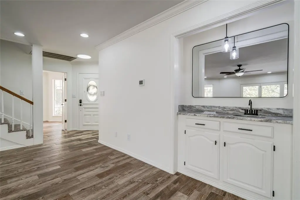 Photo 12 — 501 Pleasant Oaks Circle, Edmond, OK 73034