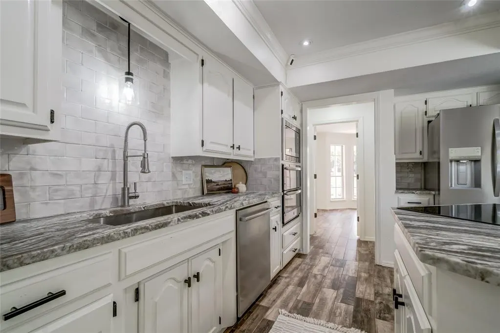 Photo 20 — 501 Pleasant Oaks Circle, Edmond, OK 73034