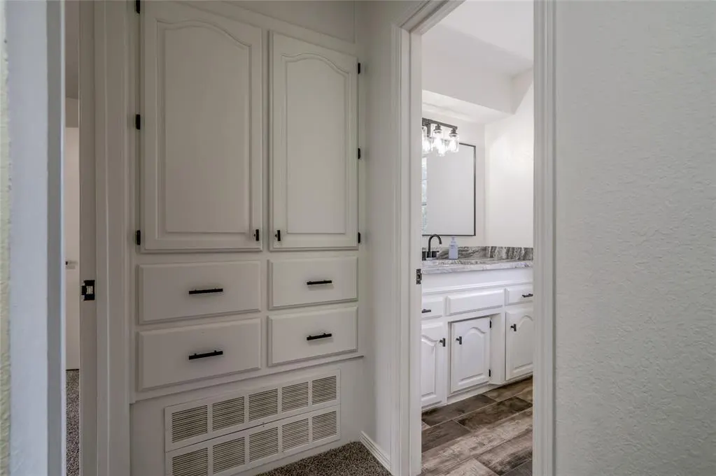 Photo 32 — 501 Pleasant Oaks Circle, Edmond, OK 73034