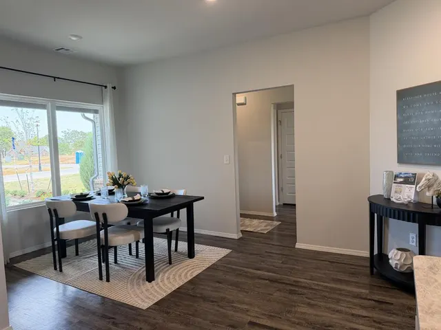 Photo 4 — 13405 Juneberry Drive, McLoud, OK 74851