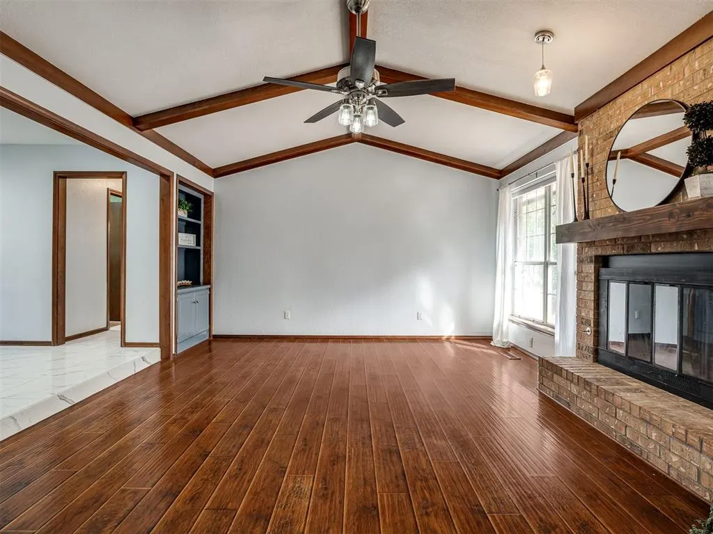 Photo 8 — 1908 Edgewater Lane, Edmond, OK 73013
