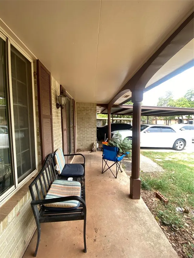 Photo 2 — 3420 Simmons Drive, Del City, OK 73115