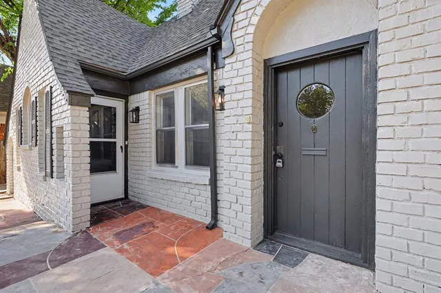 Photo 4 — 2551 NW 19th Street, Oklahoma City, OK 73107